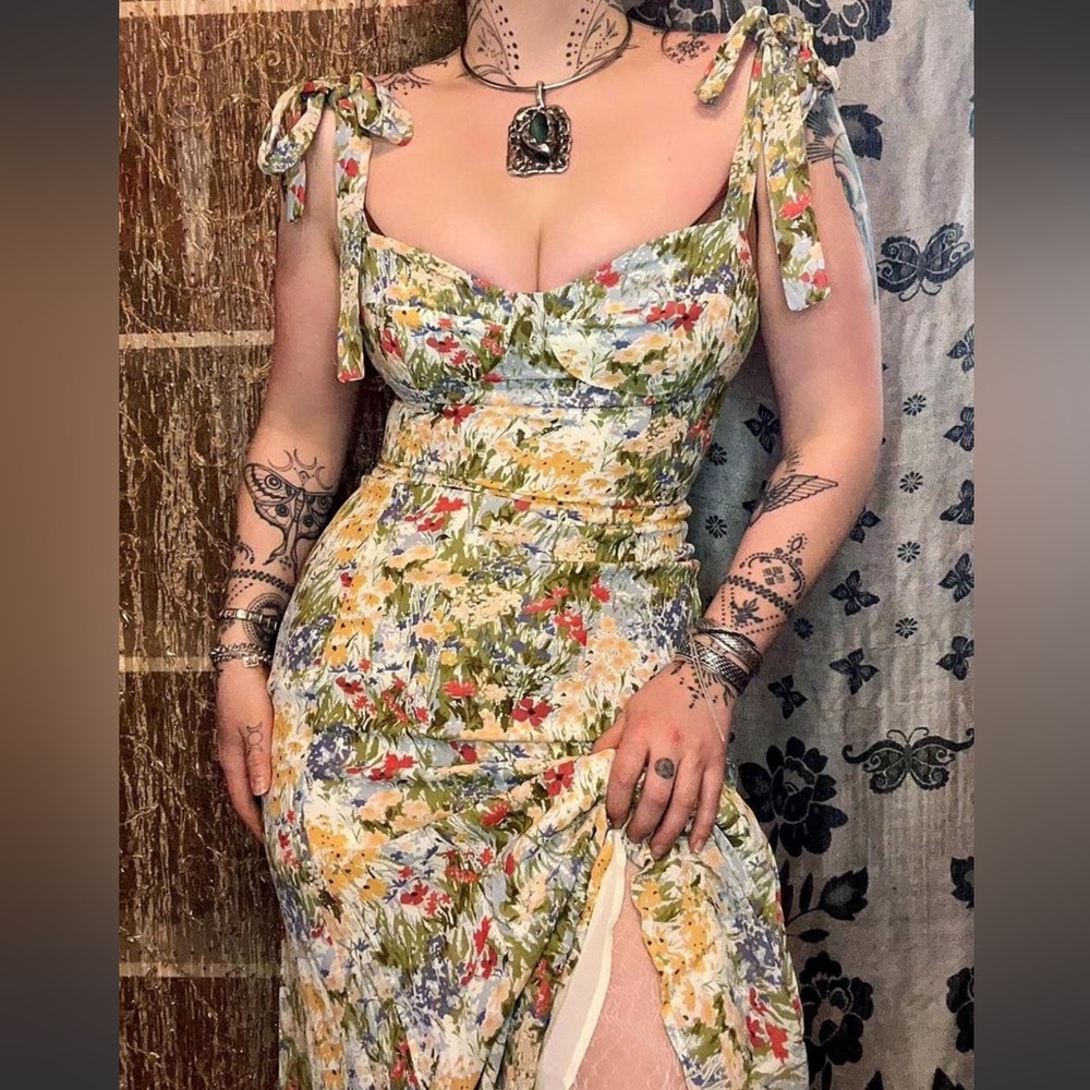 Floral Tie-Shoulder Sundress in Multi-Color